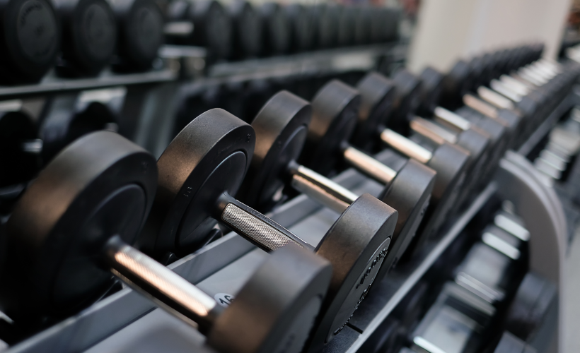 row of dumbbells 